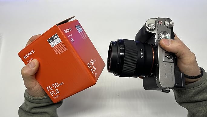 【よん】SONY ソニー　FE 50mm F1.8 Amazon.com : Sony - FE 50mm F1.8 Standard Lens (SEL50F18F